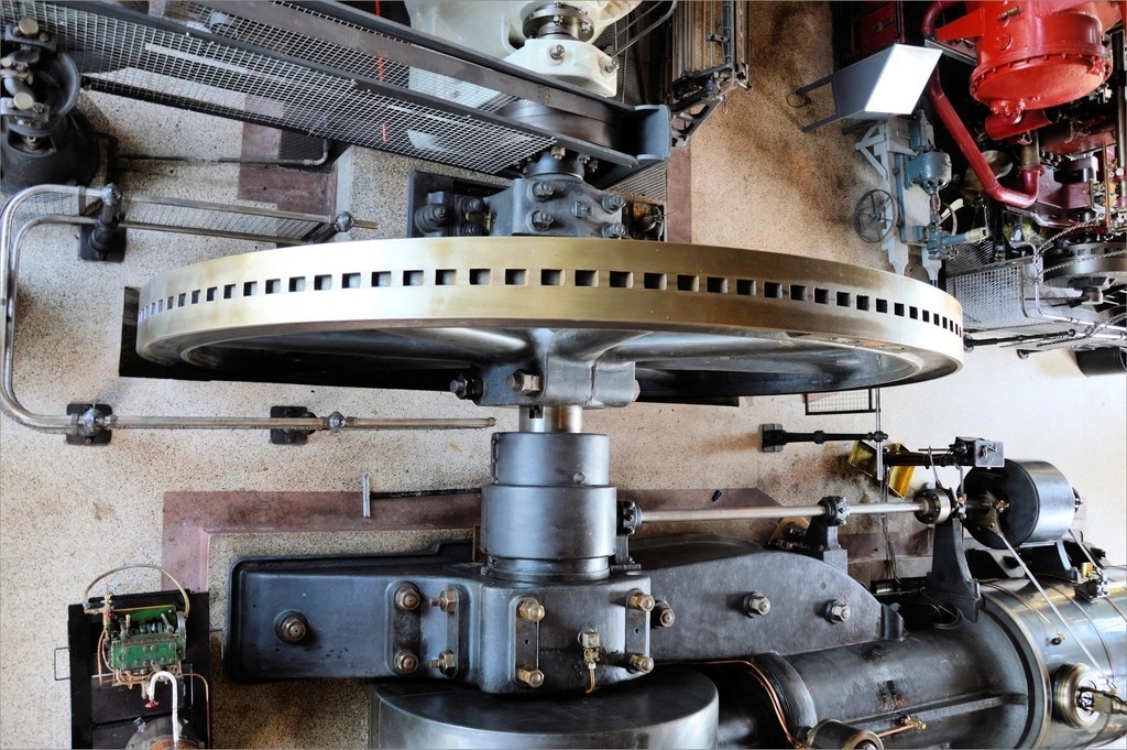 Progressive Die Stamping: Cost, Volume, Lead Time, and Tooling Considerations Progressive die stamping press producing precision metal brackets